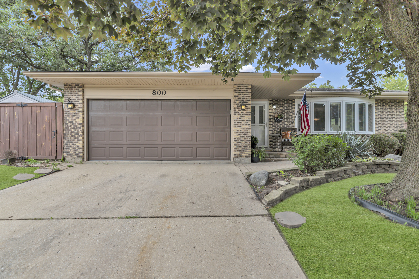 800 Cedar Lane, Bartlett, IL 60103