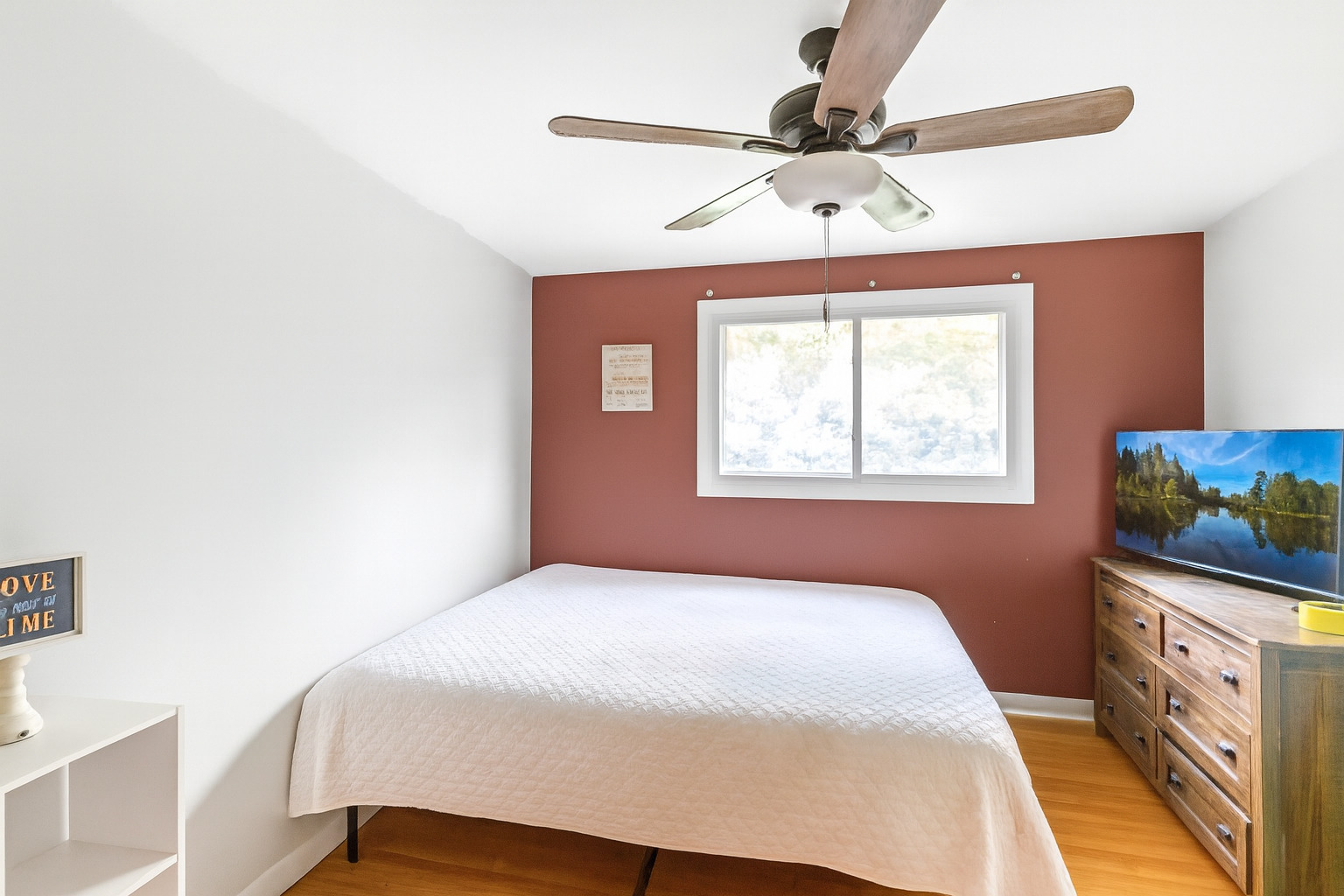 800 Cedar Lane, Bartlett, IL 60103