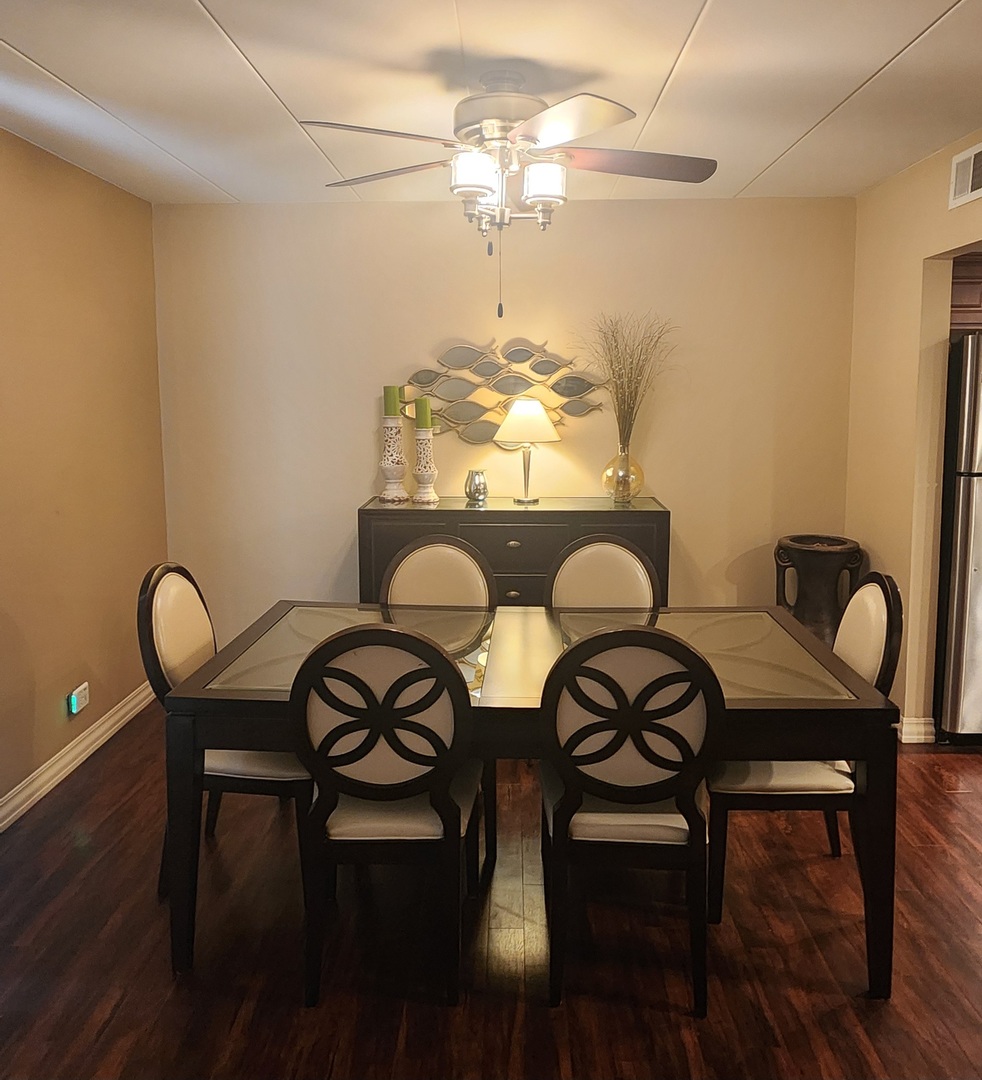 8704 Mobile Avenue #A, Oak Lawn, IL 60453