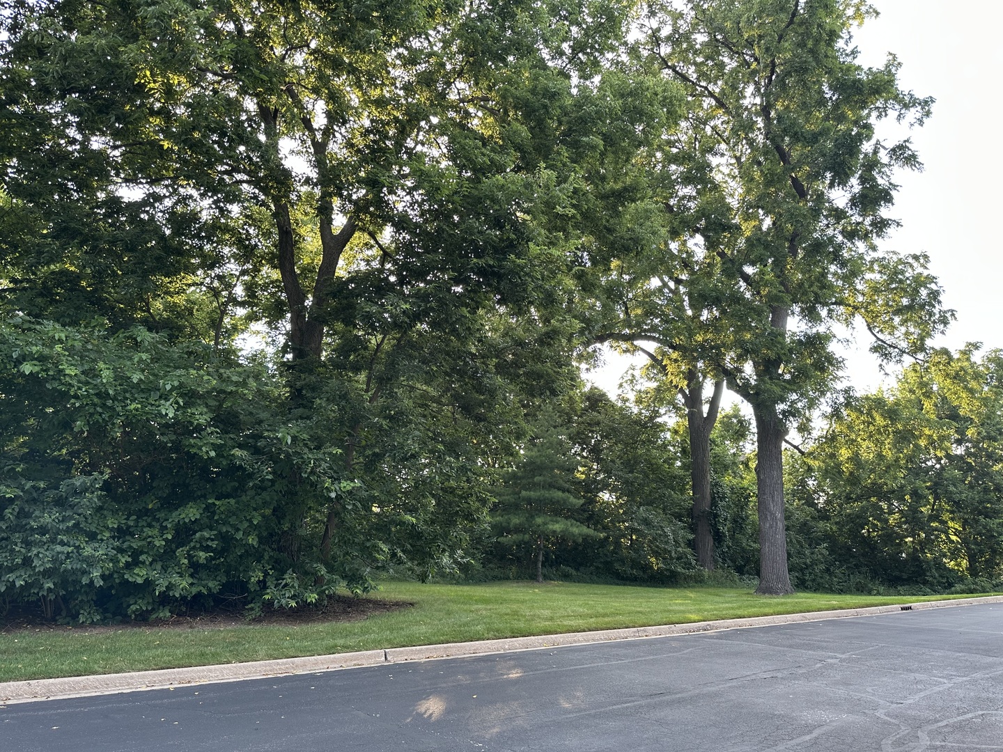 1921 Lynn Circle, Libertyville, IL 60048
