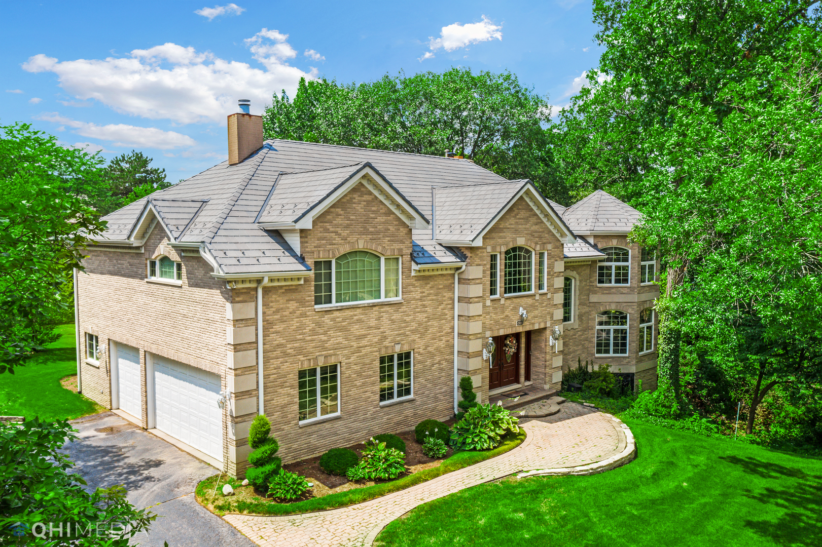 8960 ENCLAVE Drive, Burr Ridge, IL 60527