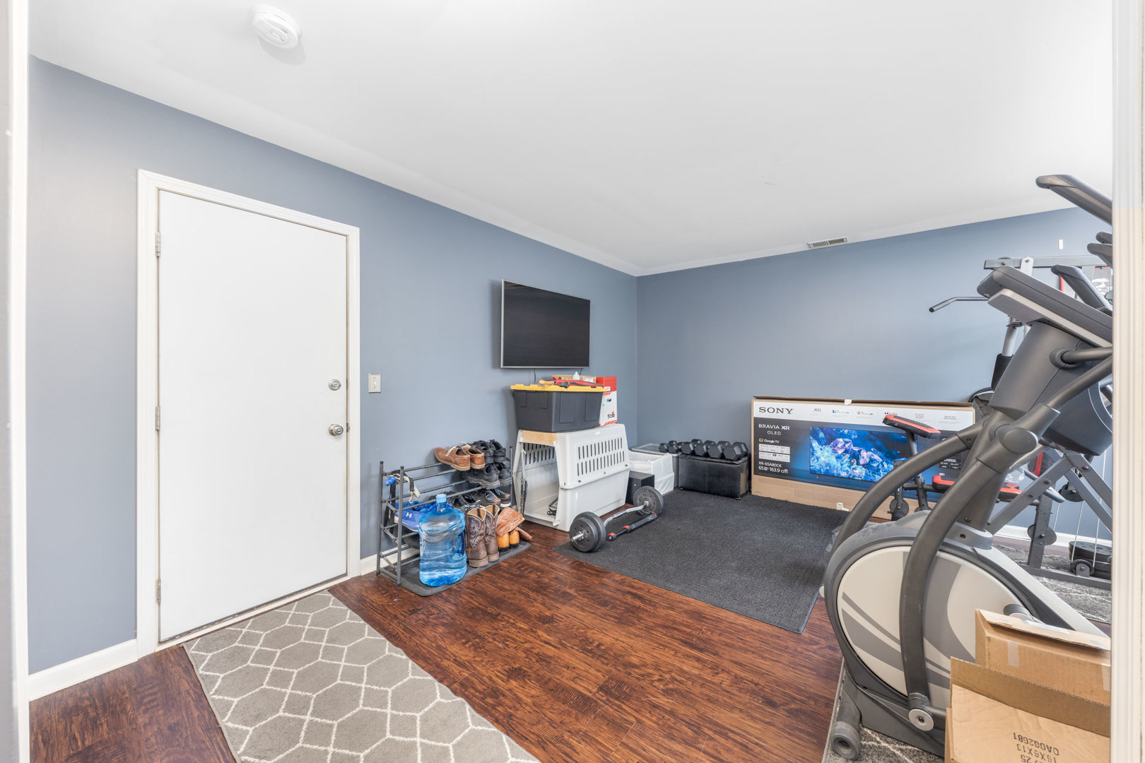 643 Holiday Lane, Hainesville, IL 60073