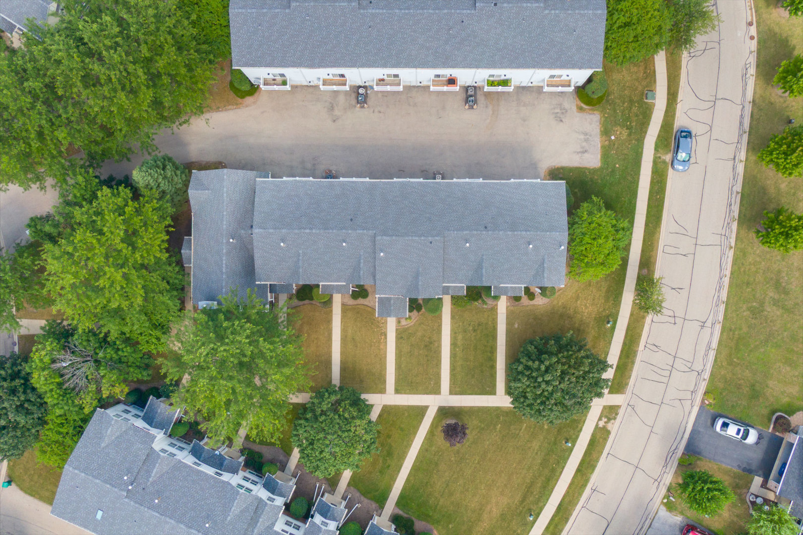 643 Holiday Lane, Hainesville, IL 60073