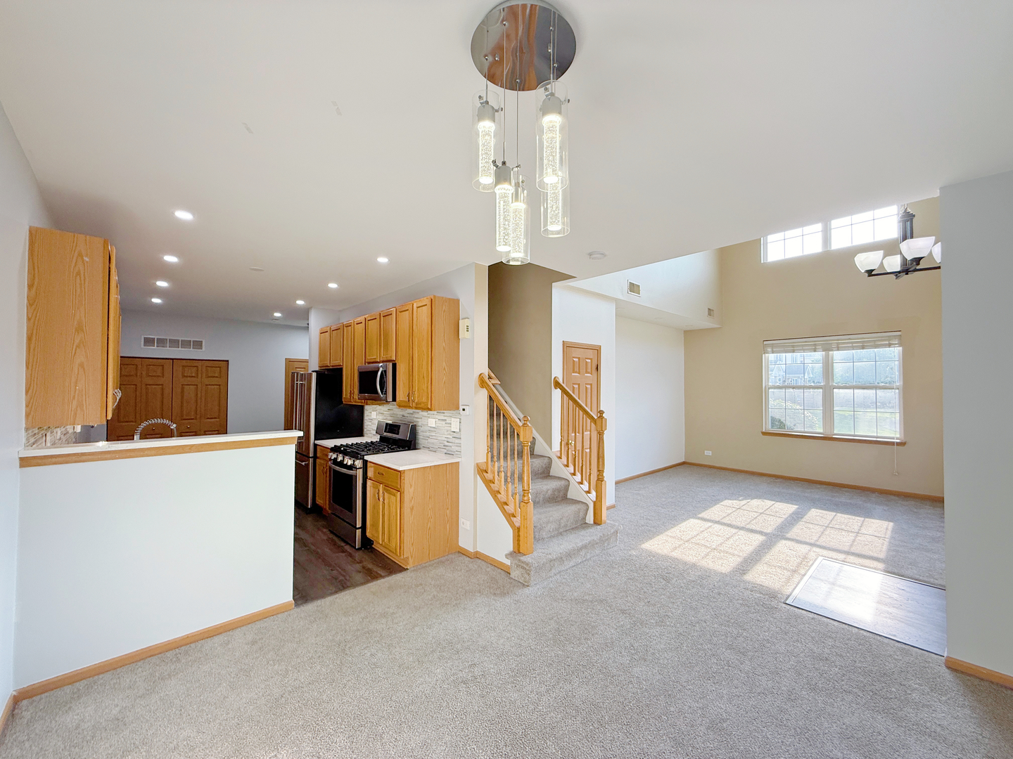 2534 Hillsboro Boulevard #2534, Aurora, IL 60503