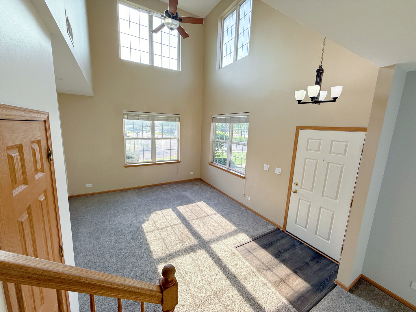 2534 Hillsboro Boulevard #2534, Aurora, IL 60503
