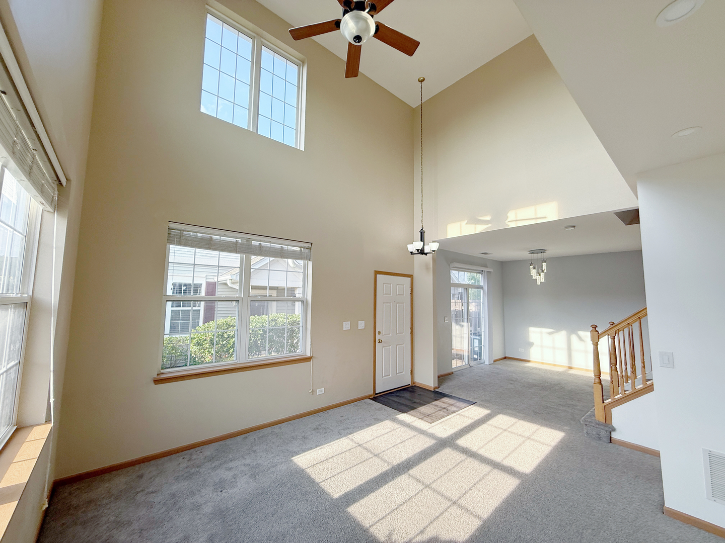 2534 Hillsboro Boulevard #2534, Aurora, IL 60503