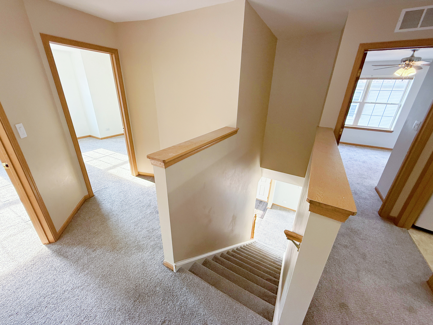 2534 Hillsboro Boulevard #2534, Aurora, IL 60503