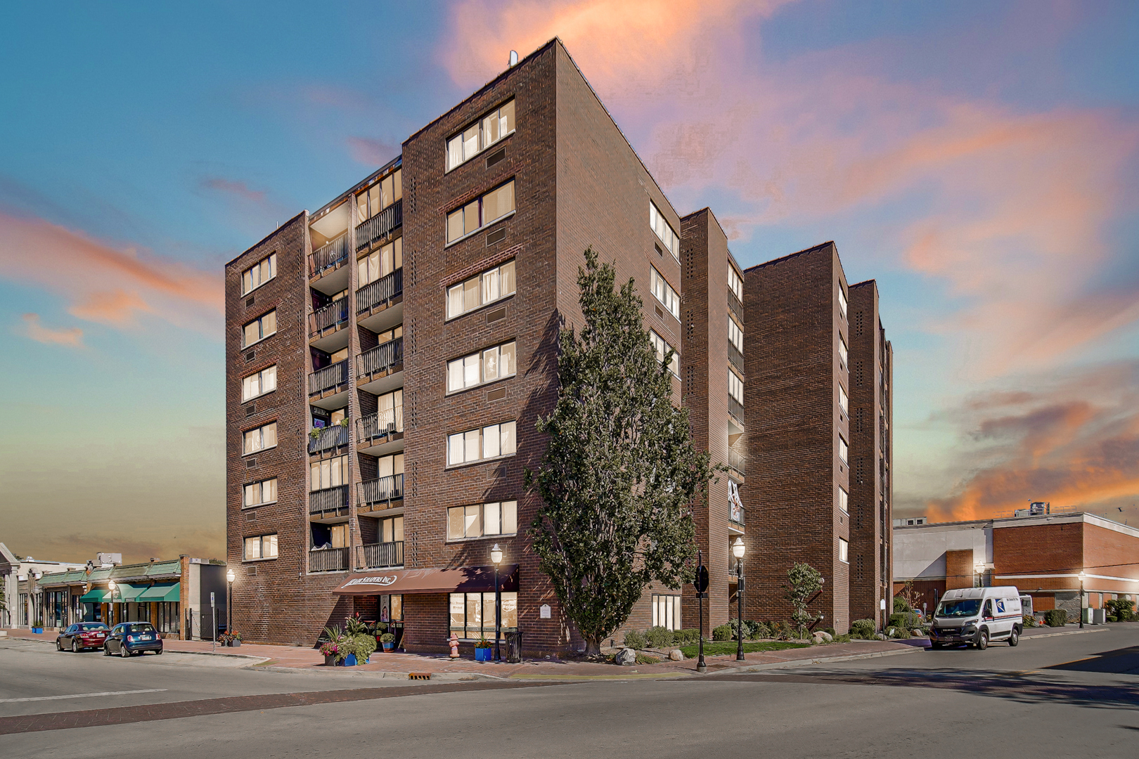11 W Green Street #606, Bensenville, IL 60106