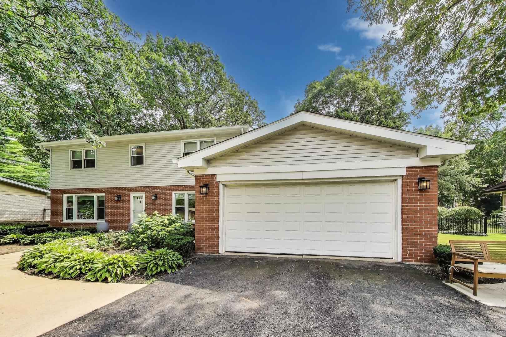 317 E Forest Lane, Palatine, IL 60067