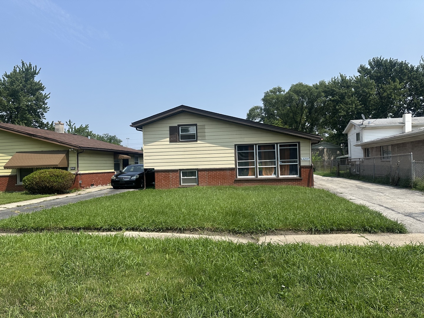 16333 Justine Street, Markham, IL 60428