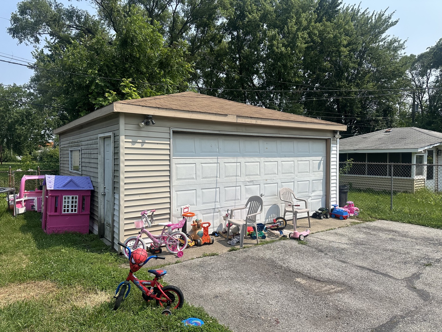16333 Justine Street, Markham, IL 60428