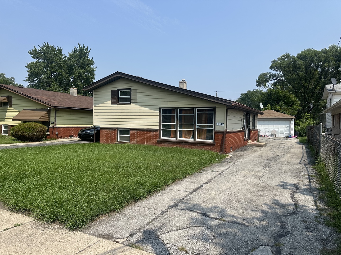 16333 Justine Street, Markham, IL 60428