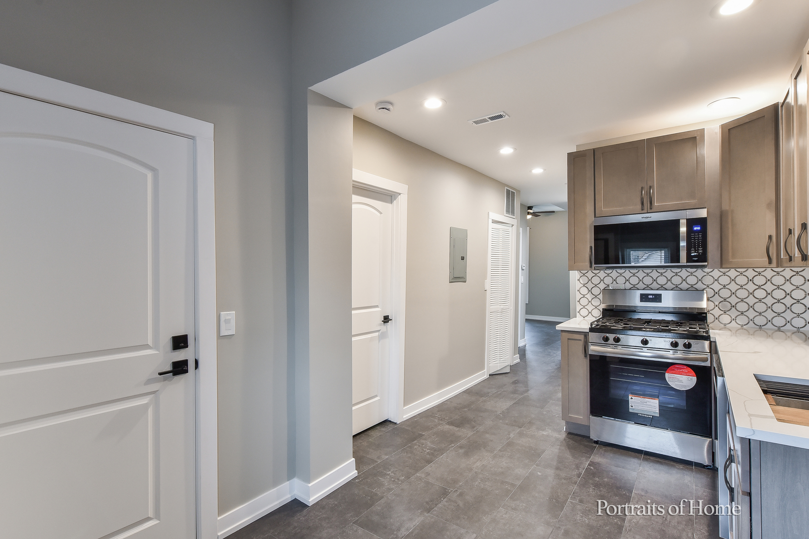 3501 W Le Moyne Street #2, Chicago, IL 60651