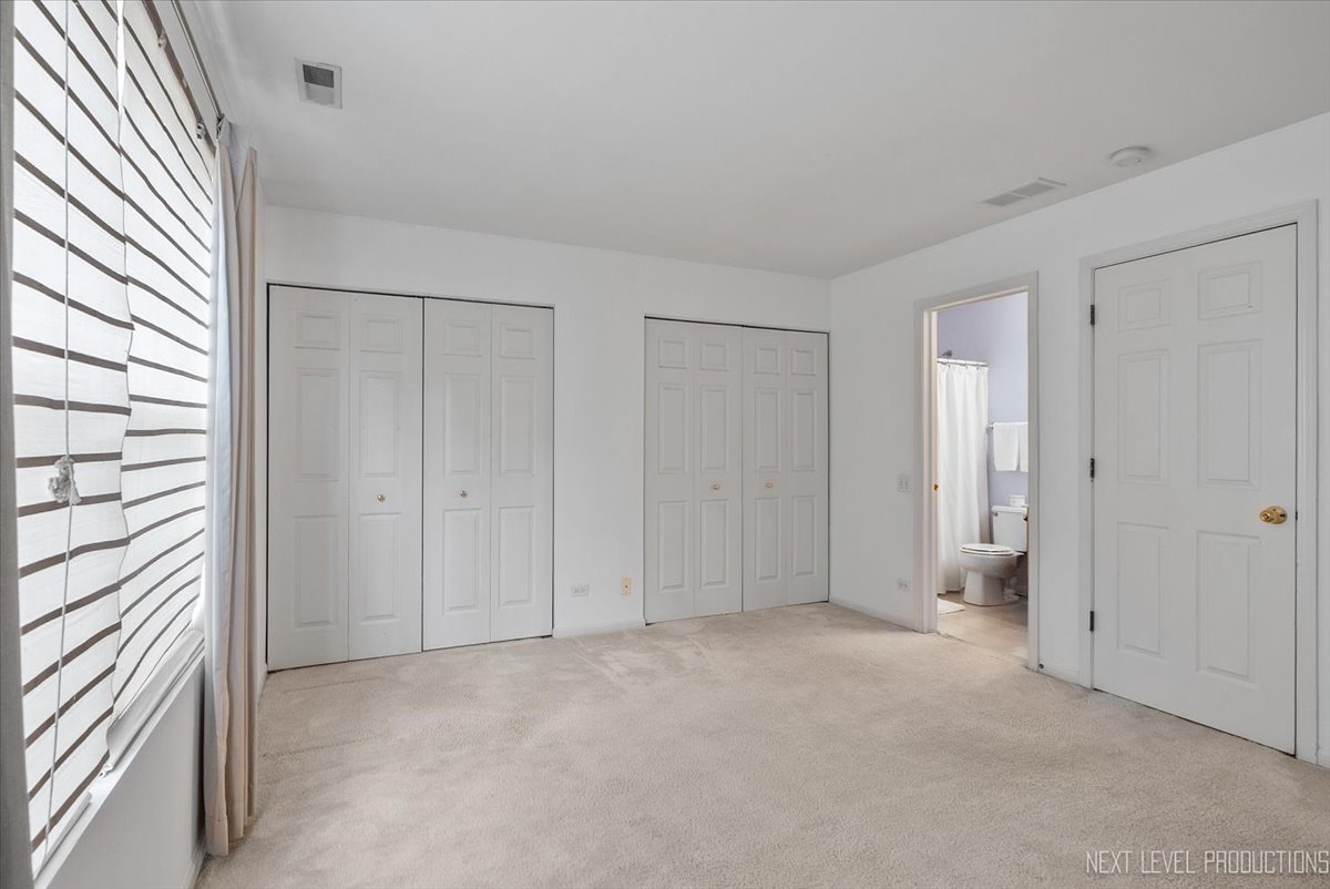 2710 Rockport Lane, Naperville, IL 60564
