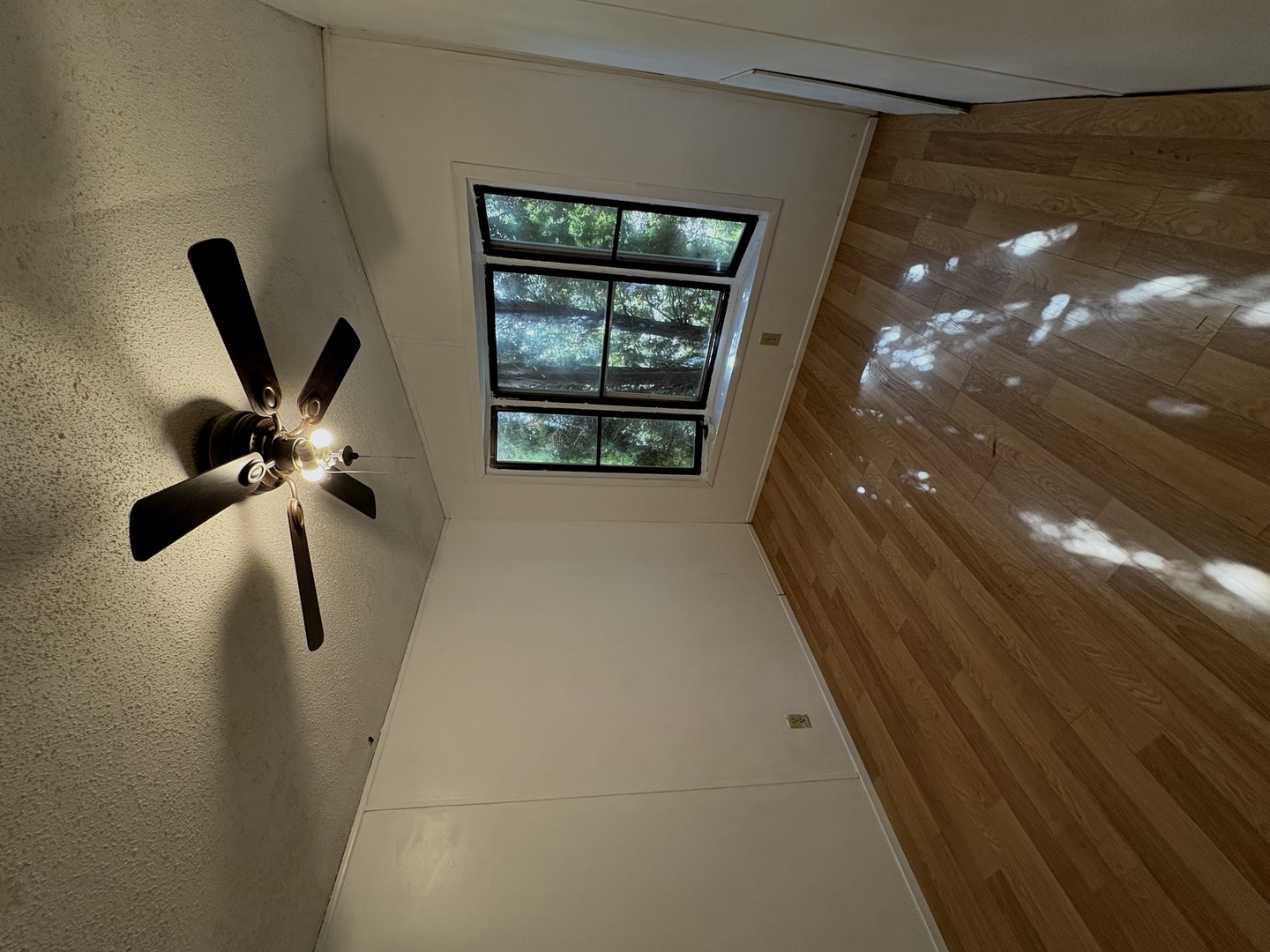 1110 S 9th Street, DeKalb, IL 60115