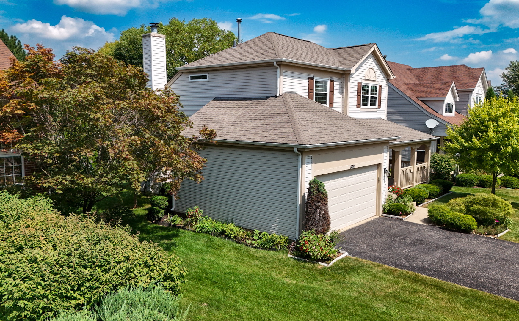 808 Violet Circle, Naperville, IL 60540