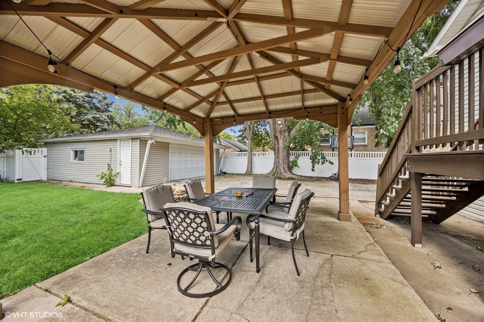 3206 Highland Avenue, Berwyn, IL 60402