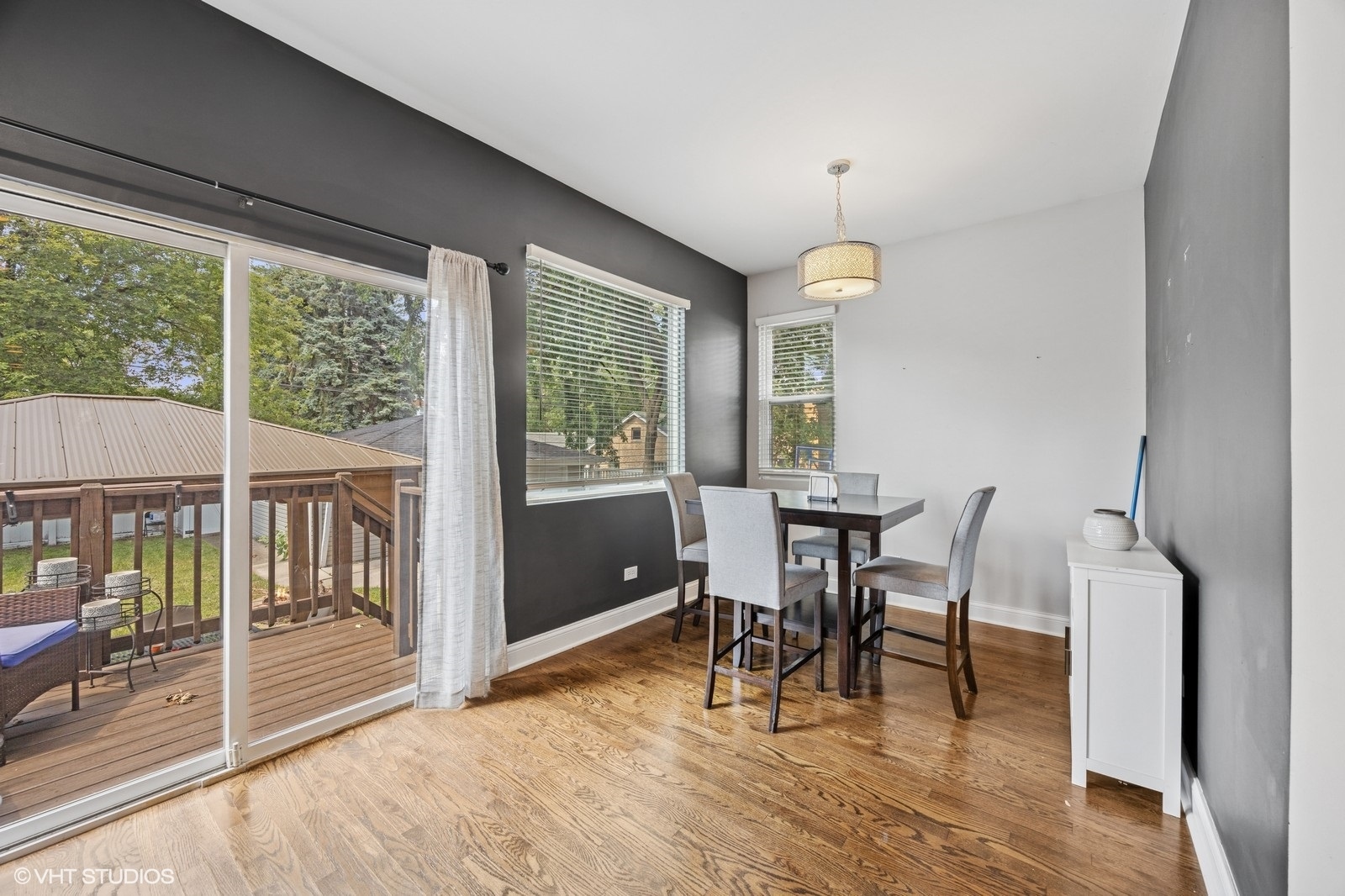 3206 Highland Avenue, Berwyn, IL 60402