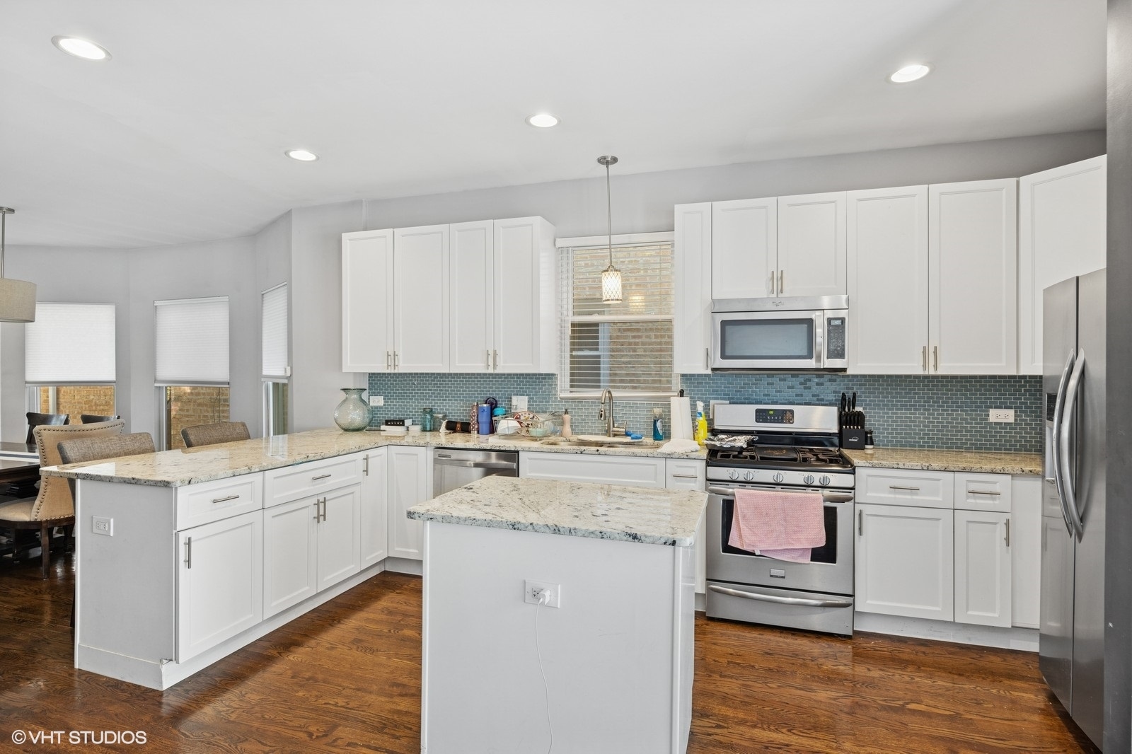 3206 Highland Avenue, Berwyn, IL 60402