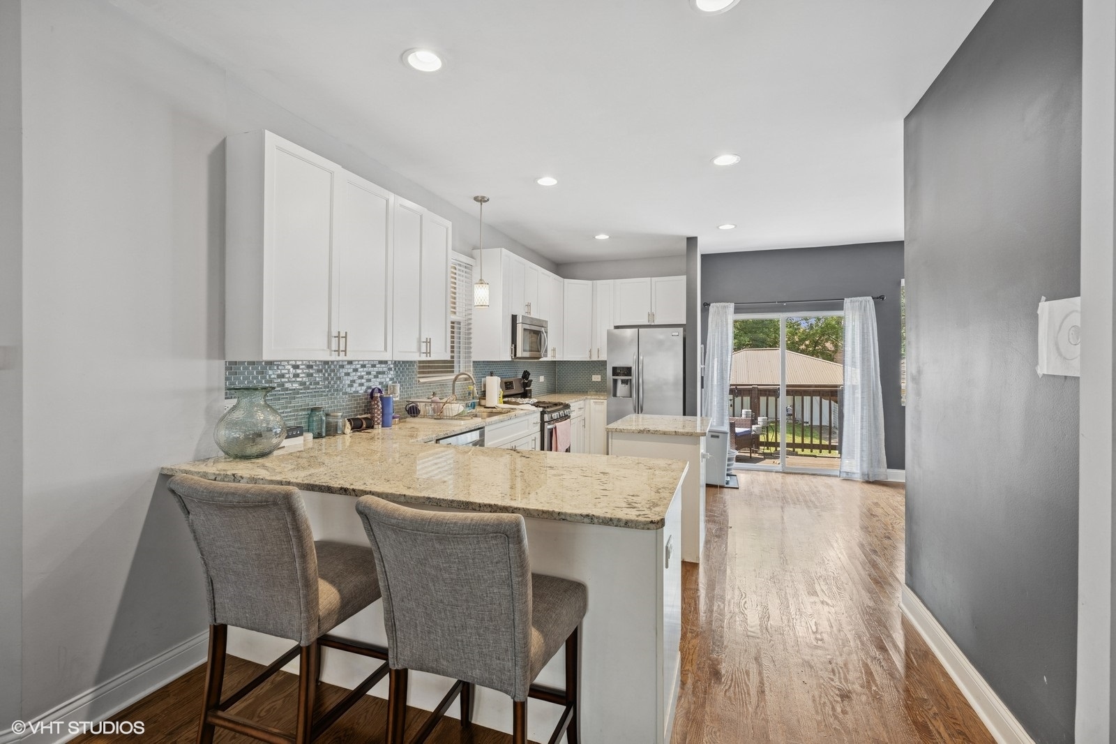 3206 Highland Avenue, Berwyn, IL 60402