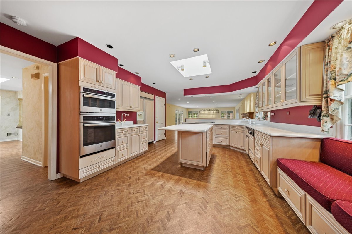 350 E Shady Drive, Palatine, IL 60067