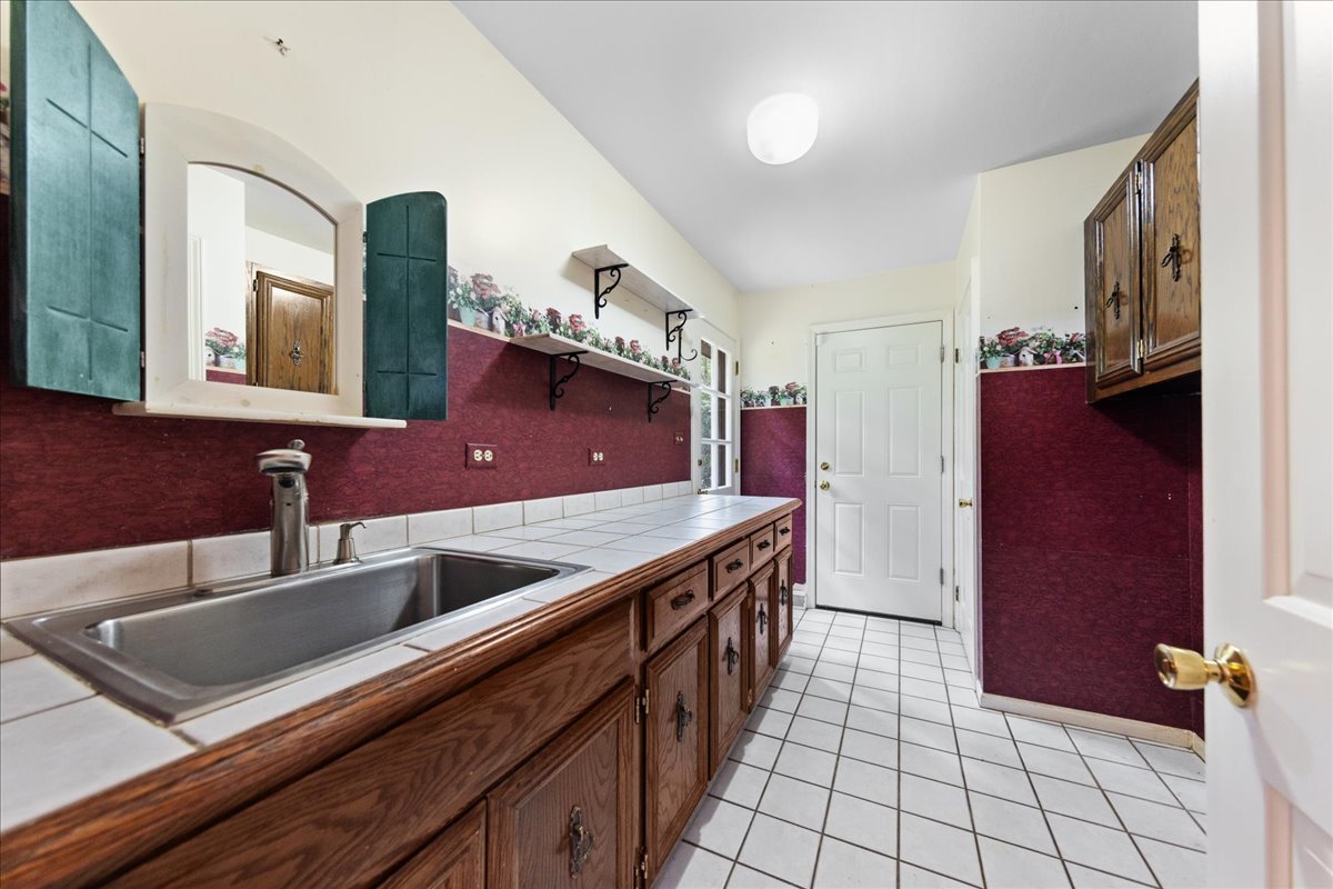 350 E Shady Drive, Palatine, IL 60067