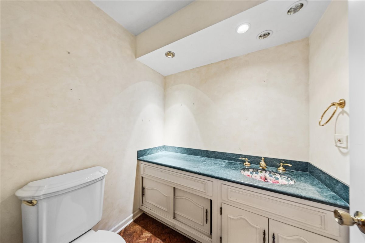 350 E Shady Drive, Palatine, IL 60067
