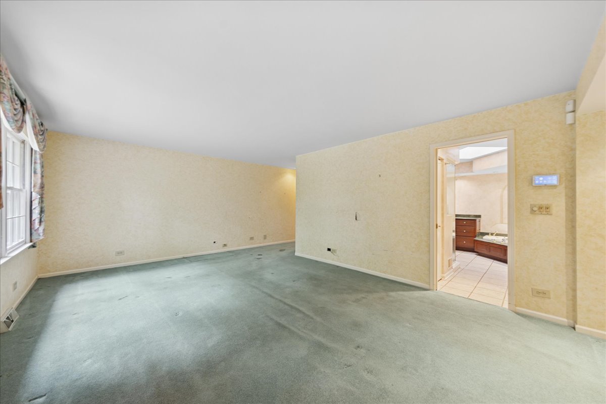 350 E Shady Drive, Palatine, IL 60067