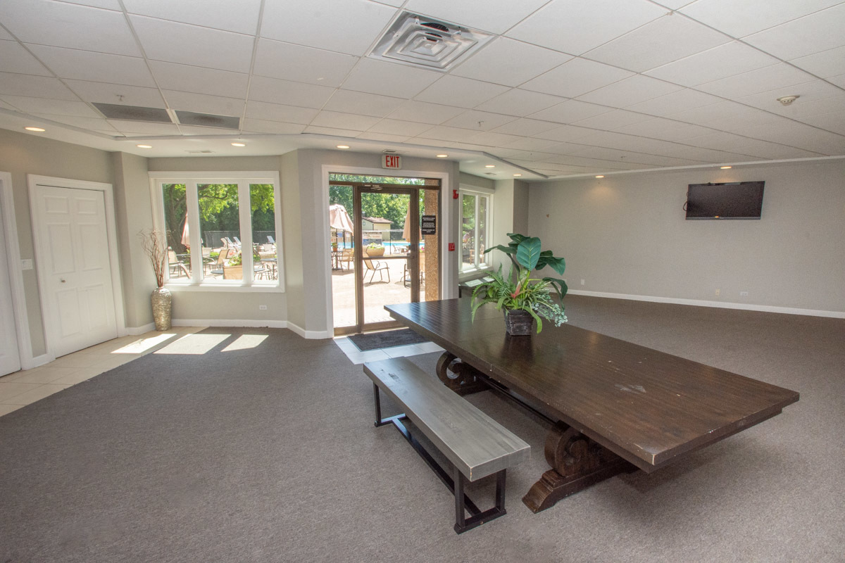 1 Renaissance Place #413, Palatine, IL 60067