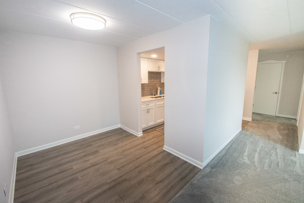 1 Renaissance Place #413, Palatine, IL 60067
