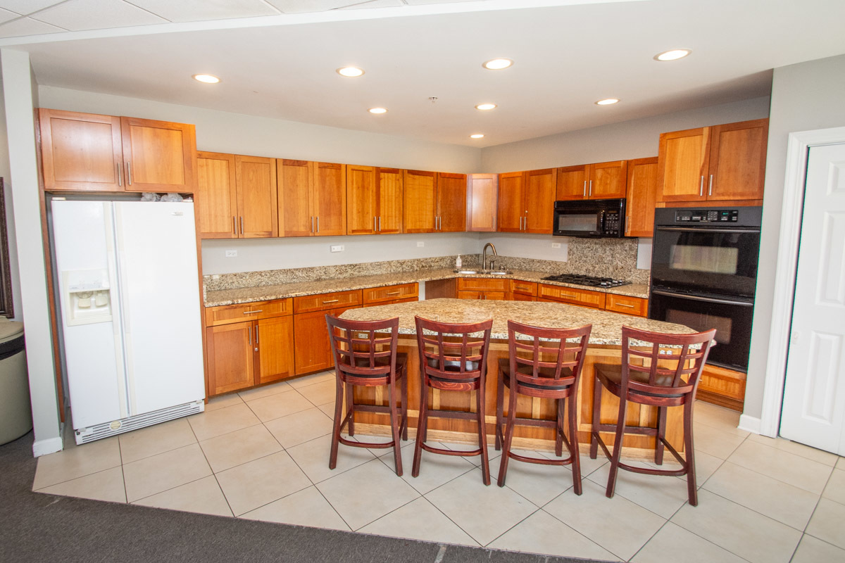 1 Renaissance Place #413, Palatine, IL 60067