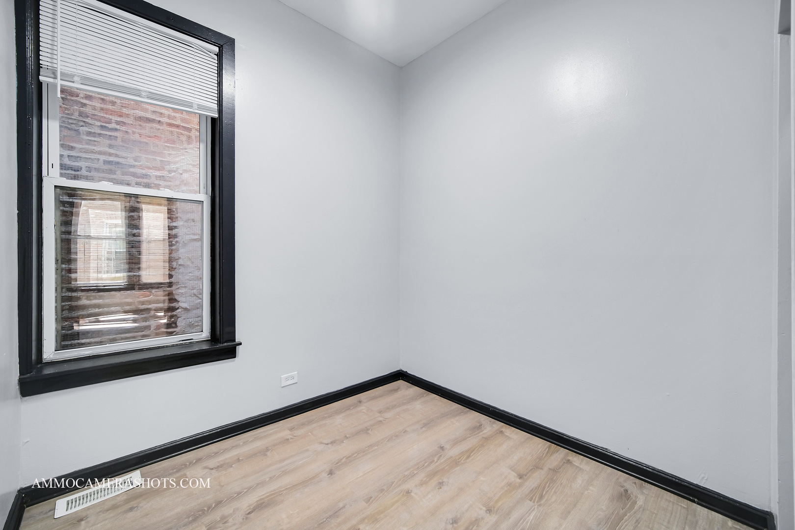 321 N Avers Avenue, Chicago, IL 60624