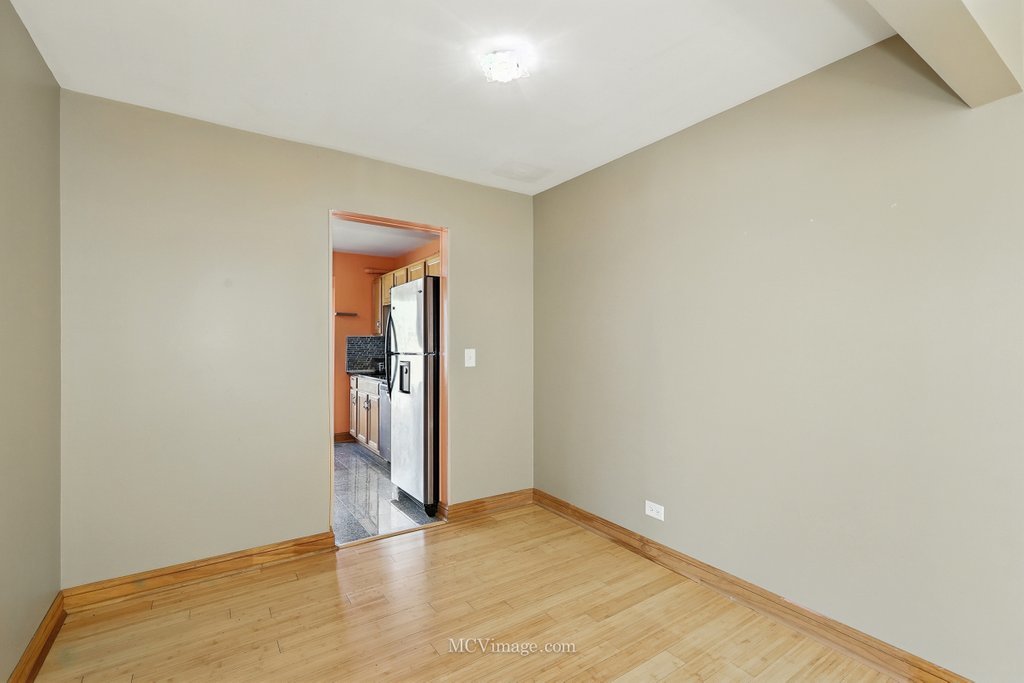 1352 Georgetown Drive, Carol Stream, IL 60188