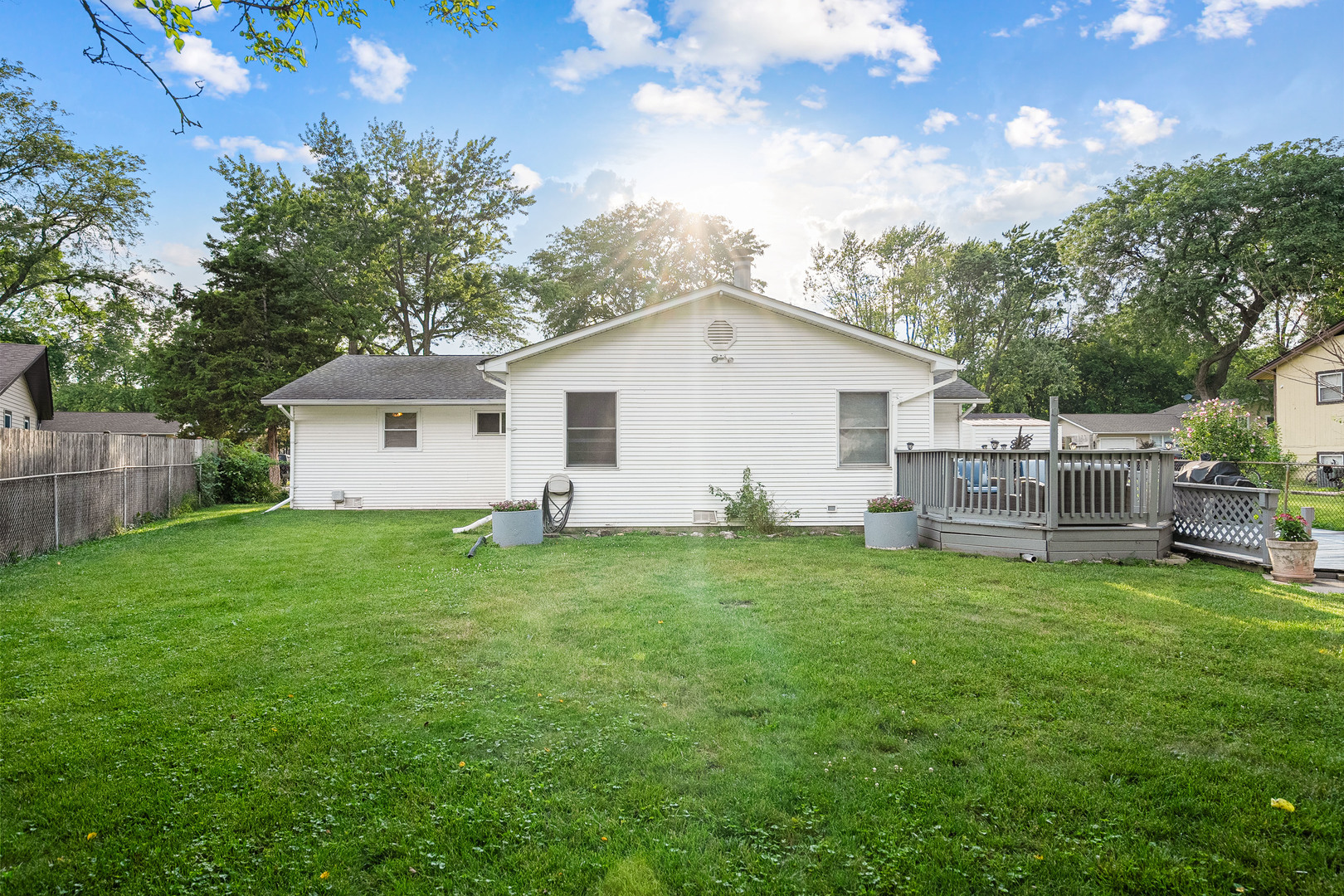 207 Basswood Drive, Elk Grove Village, IL 60007