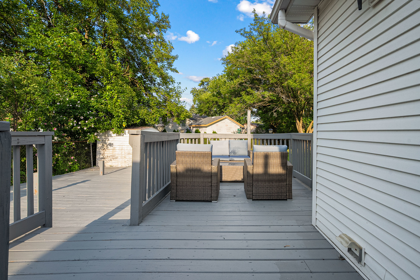 207 Basswood Drive, Elk Grove Village, IL 60007