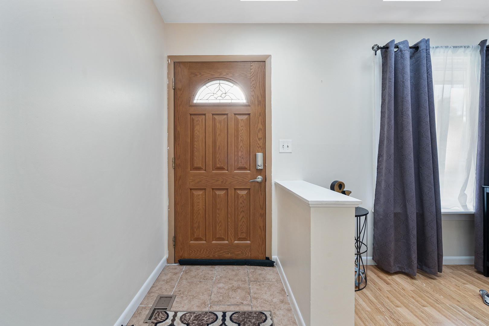 207 Basswood Drive, Elk Grove Village, IL 60007