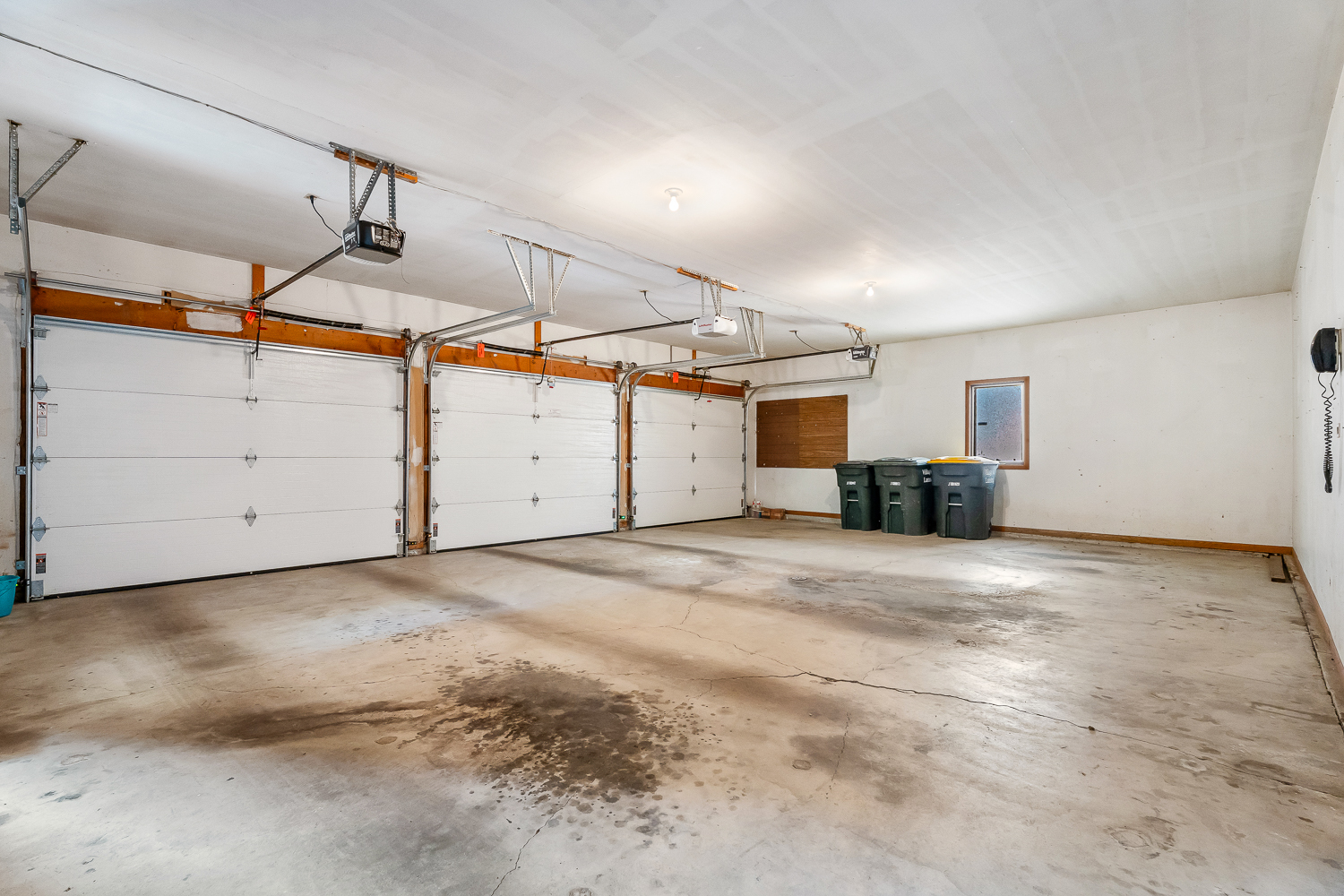 18561 Carriage Lane, Lansing, IL 60438