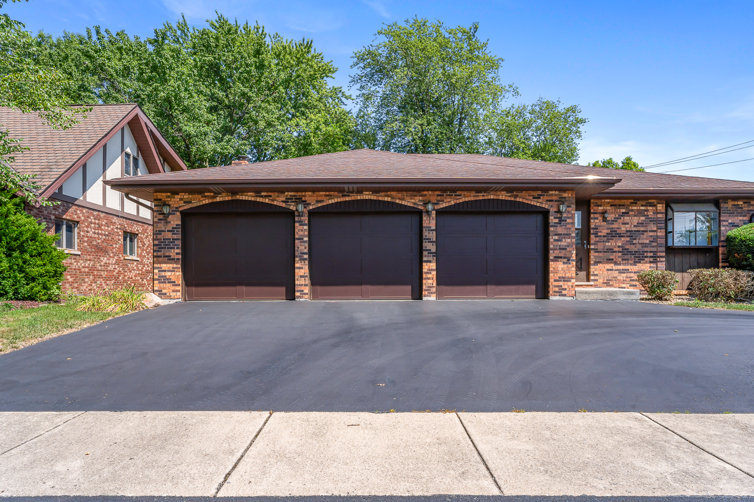 18561 Carriage Lane, Lansing, IL 60438