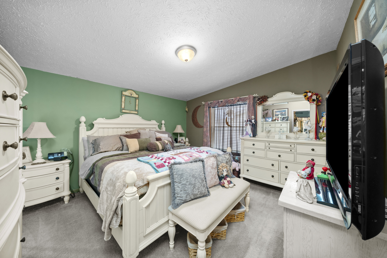 32 Peggy Drive, Sandwich, IL 60548