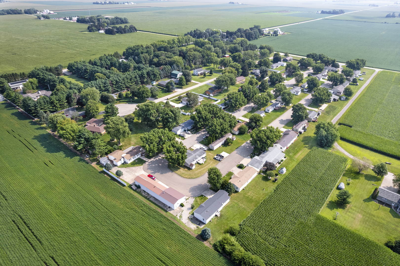 32 Peggy Drive, Sandwich, IL 60548