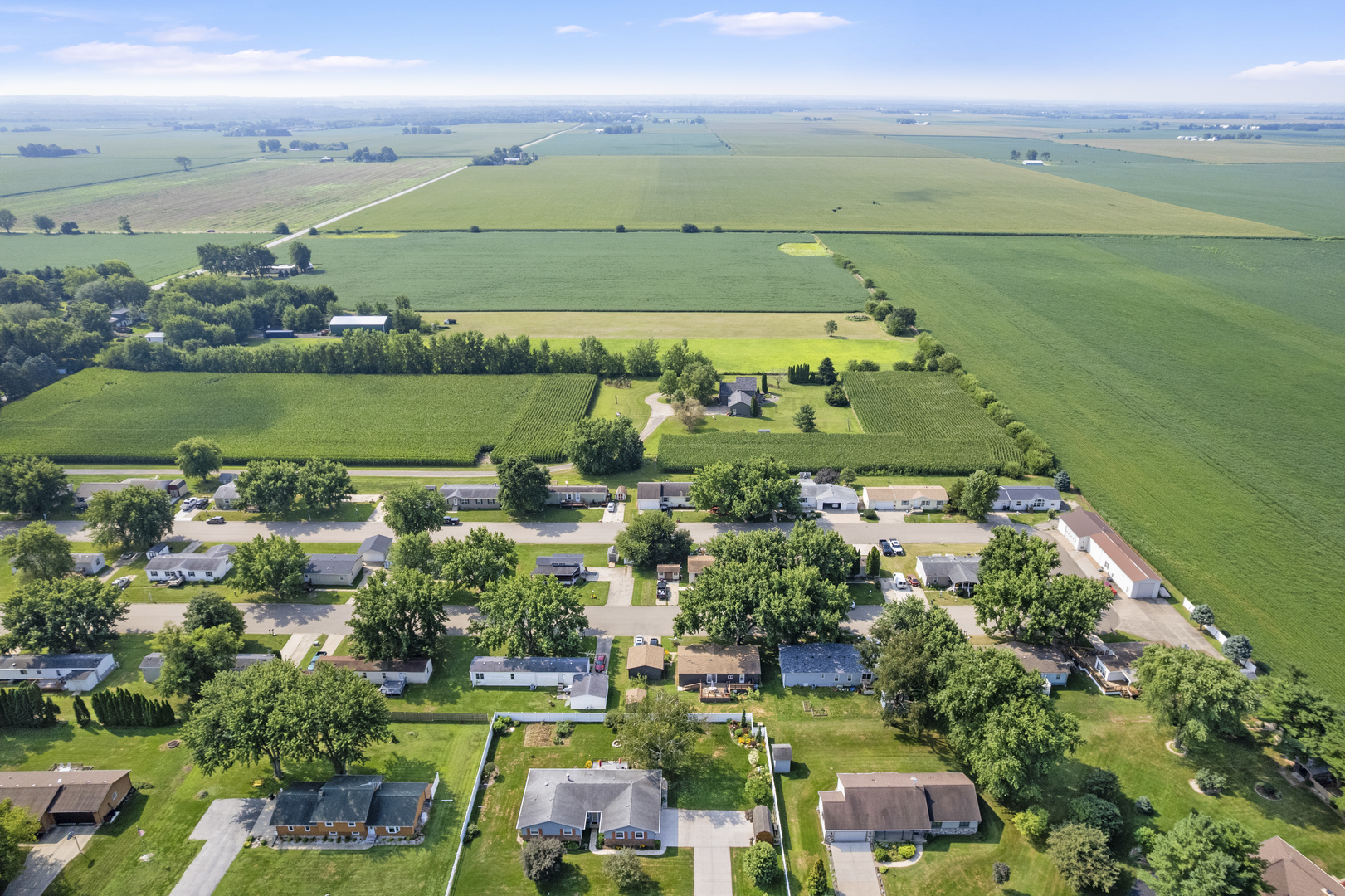 32 Peggy Drive, Sandwich, IL 60548