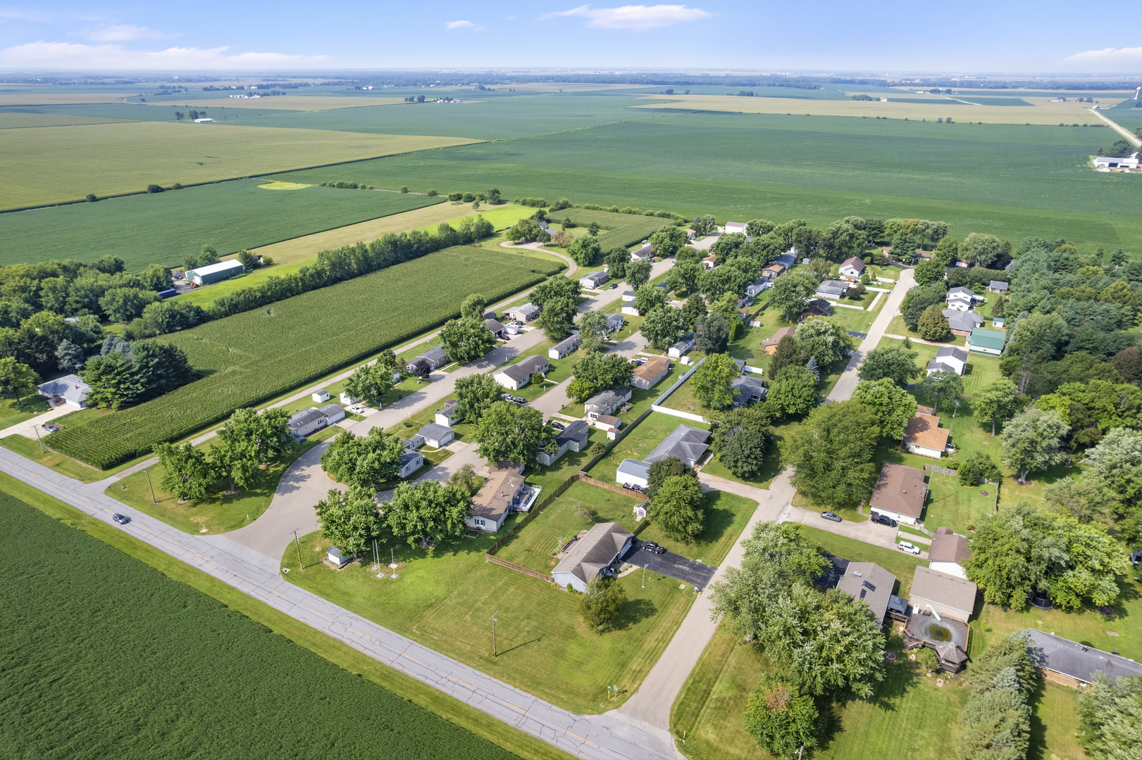 32 Peggy Drive, Sandwich, IL 60548
