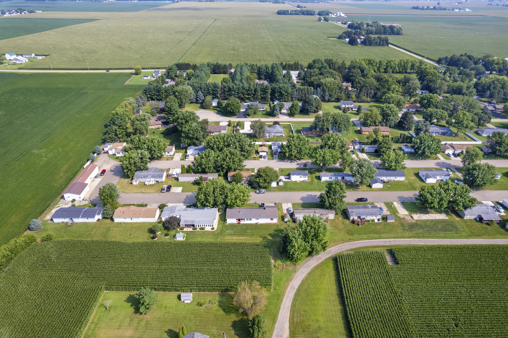 32 Peggy Drive, Sandwich, IL 60548