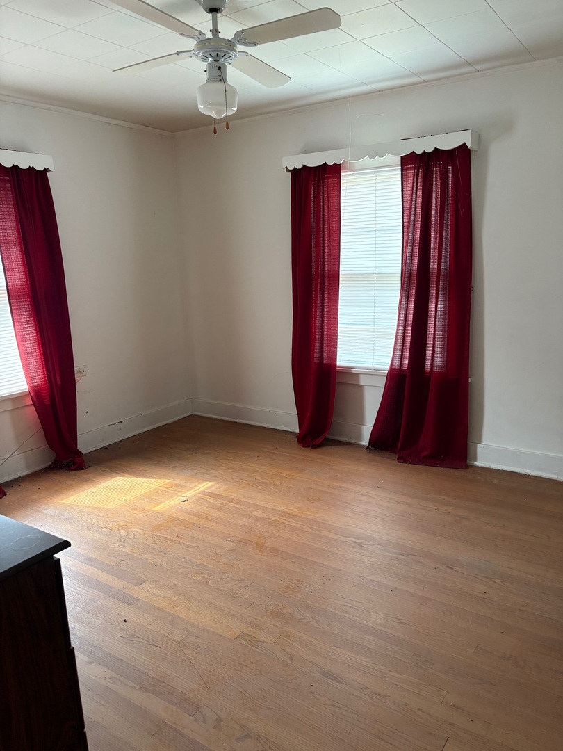 339 W Glen Flora Avenue, Waukegan, IL 60085