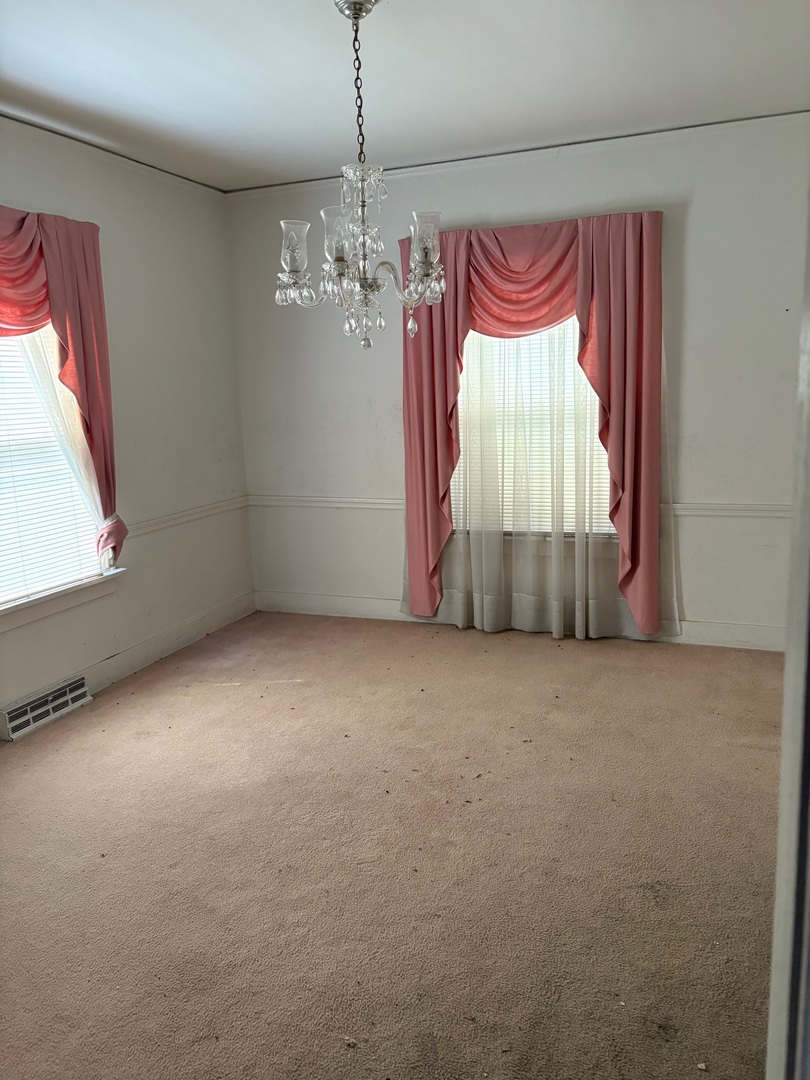 339 W Glen Flora Avenue, Waukegan, IL 60085