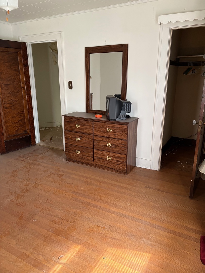 339 W Glen Flora Avenue, Waukegan, IL 60085