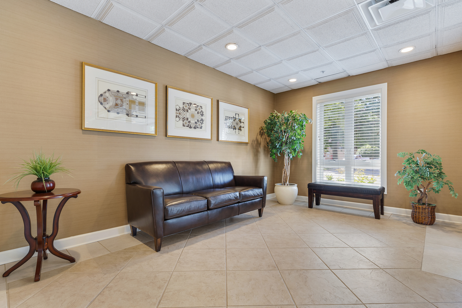 1476 Perry Street #506, Des Plaines, IL 60016