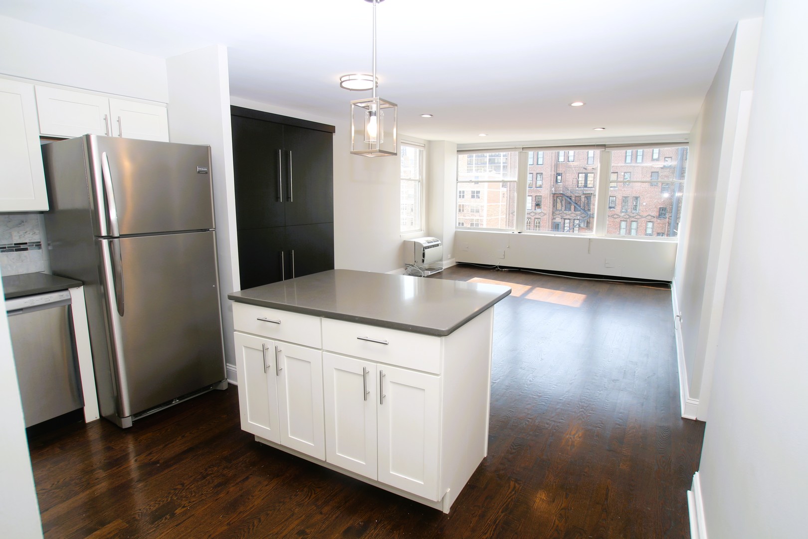 30 E Elm Street #21C, Chicago, IL 60611