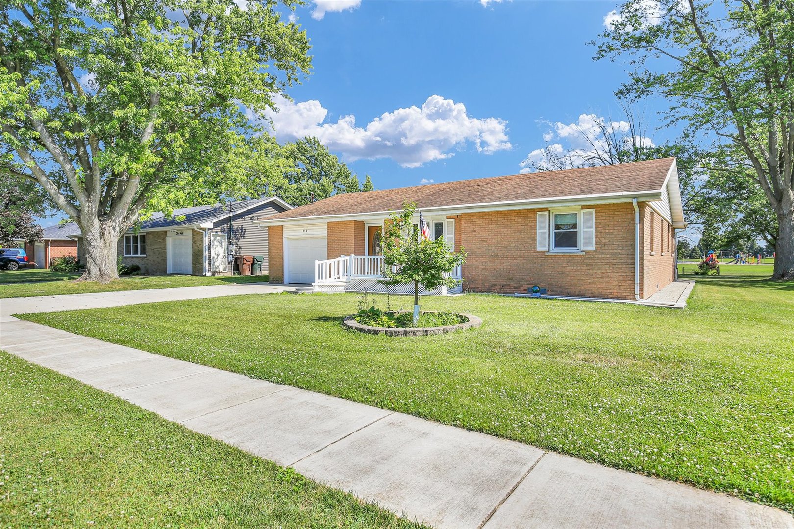 360 W Second South Street, Chebanse, IL 60922