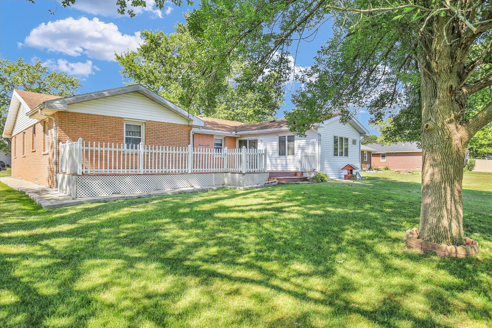 360 W Second South Street, Chebanse, IL 60922
